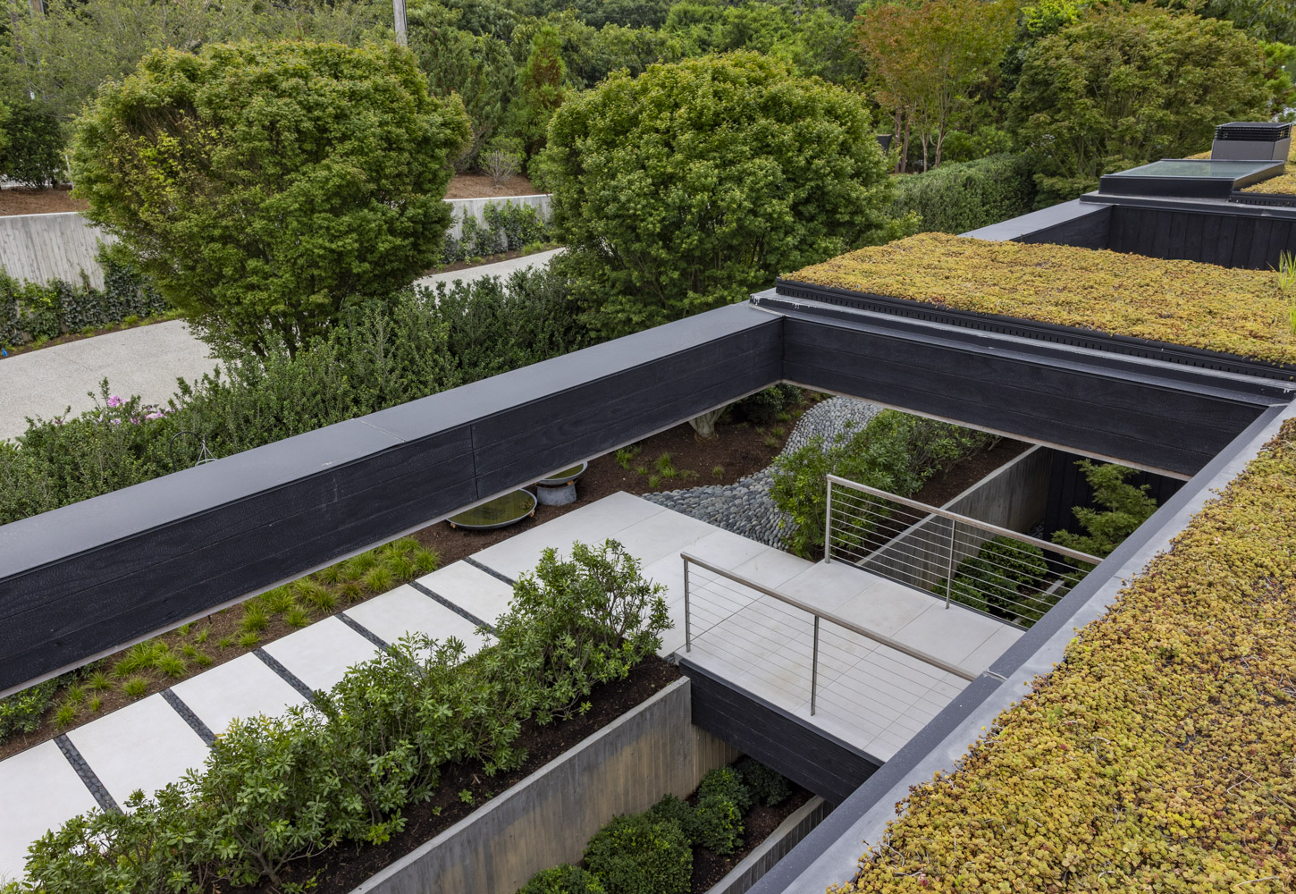 Photo of construction by Ronald Webb Builder.