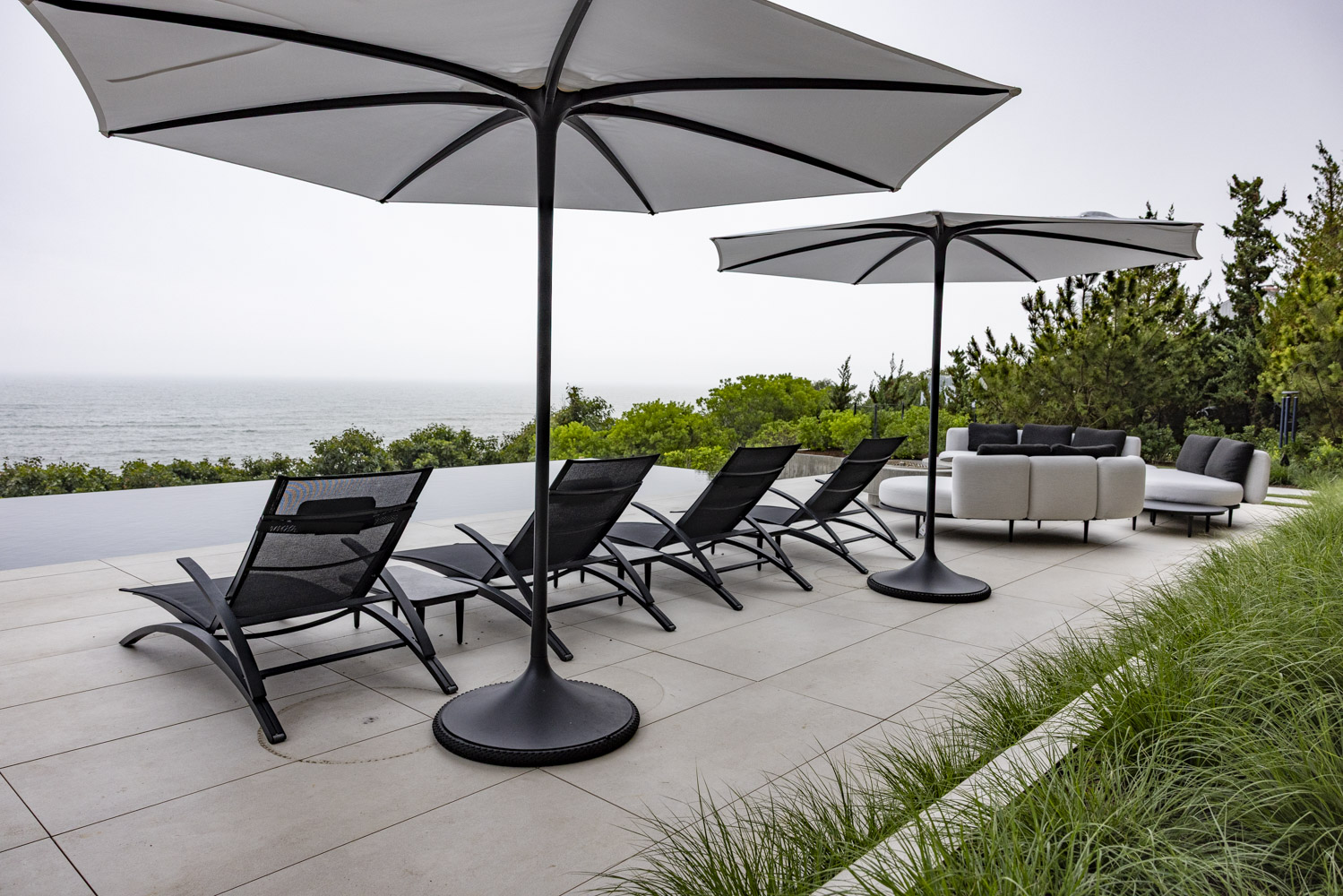 Photo of construction by Ronald Webb Builder.